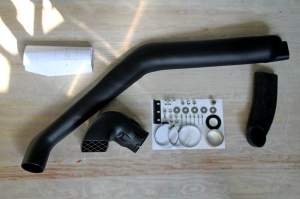 Шноркель на Toyota Hilux Pick Up 1997-2005 STH167RA